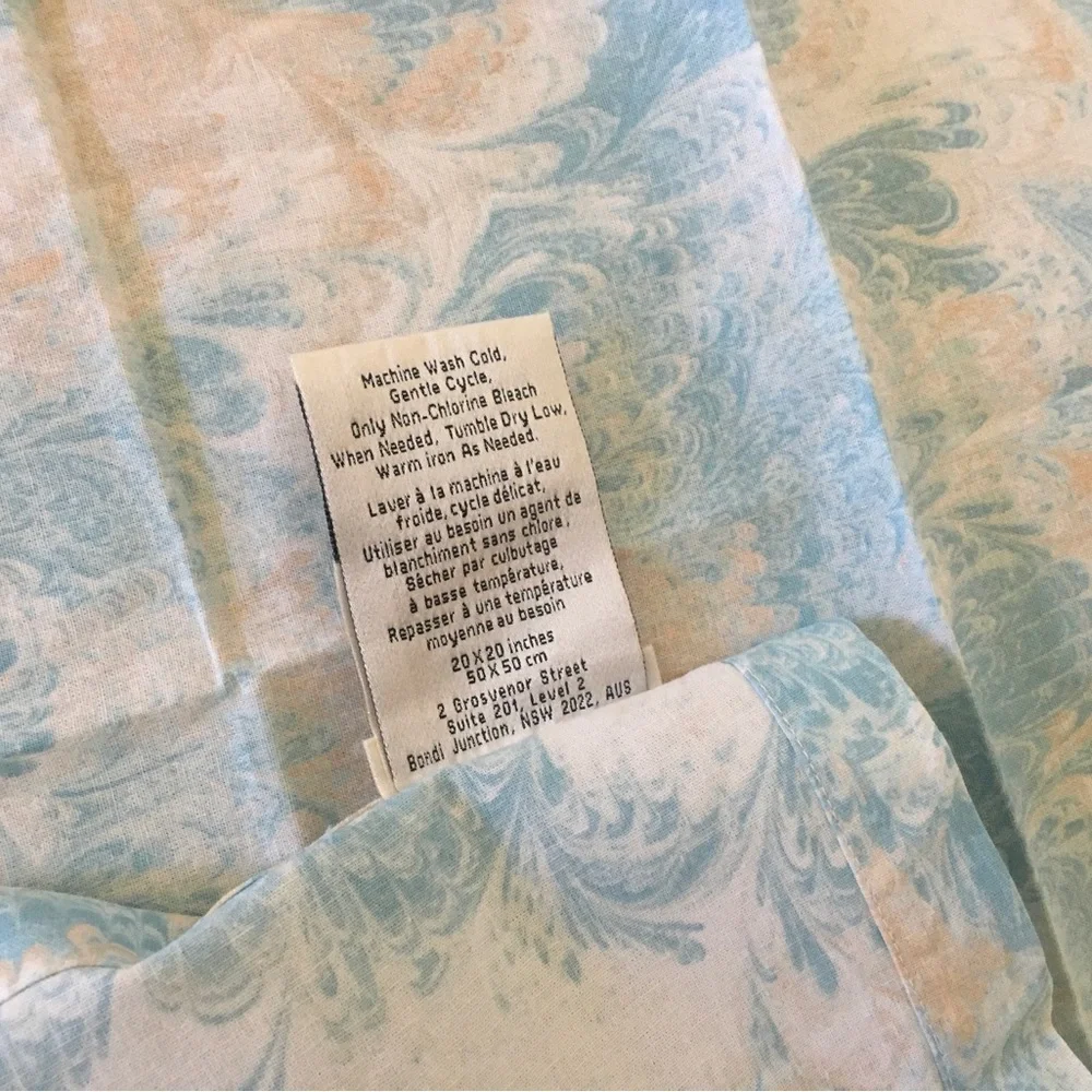 Williams Sonoma cotton Napkins set of 7